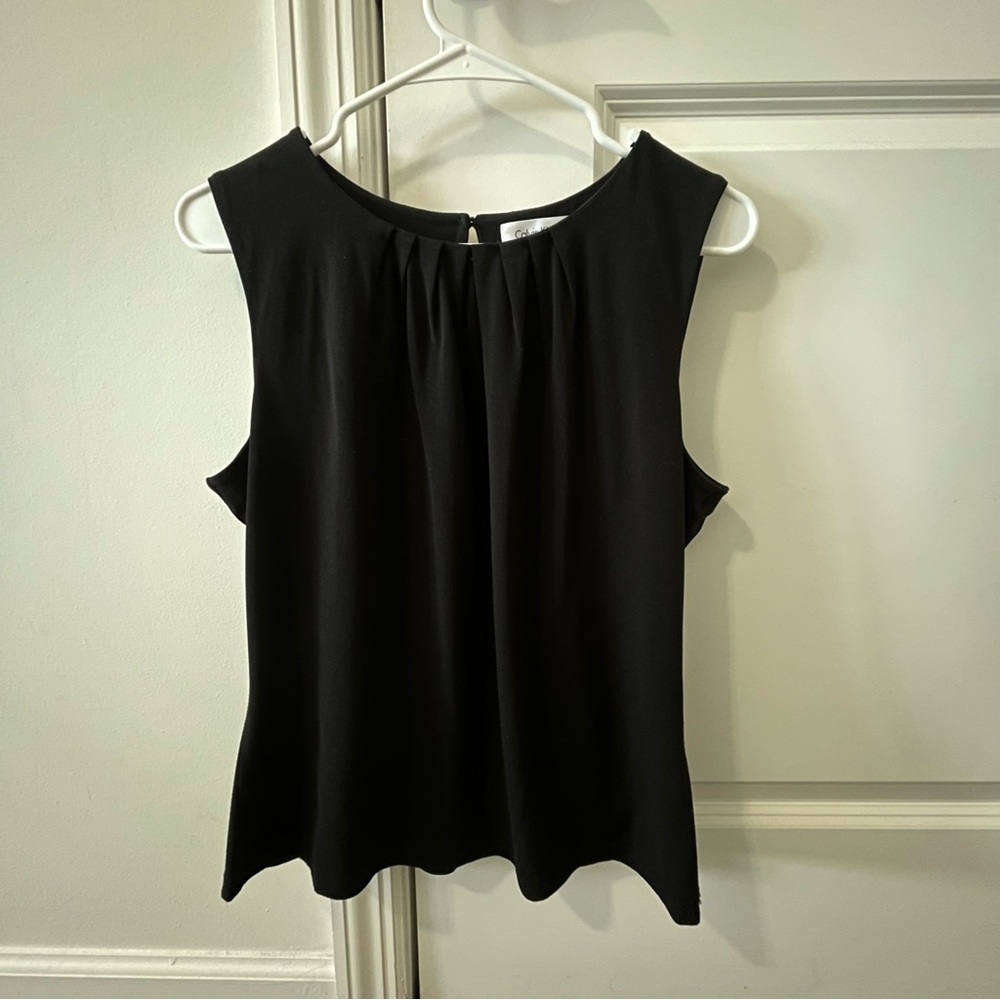 Calvin Klein Black Sleeveless Keyhole Back Dressy Tank Top / Blouse